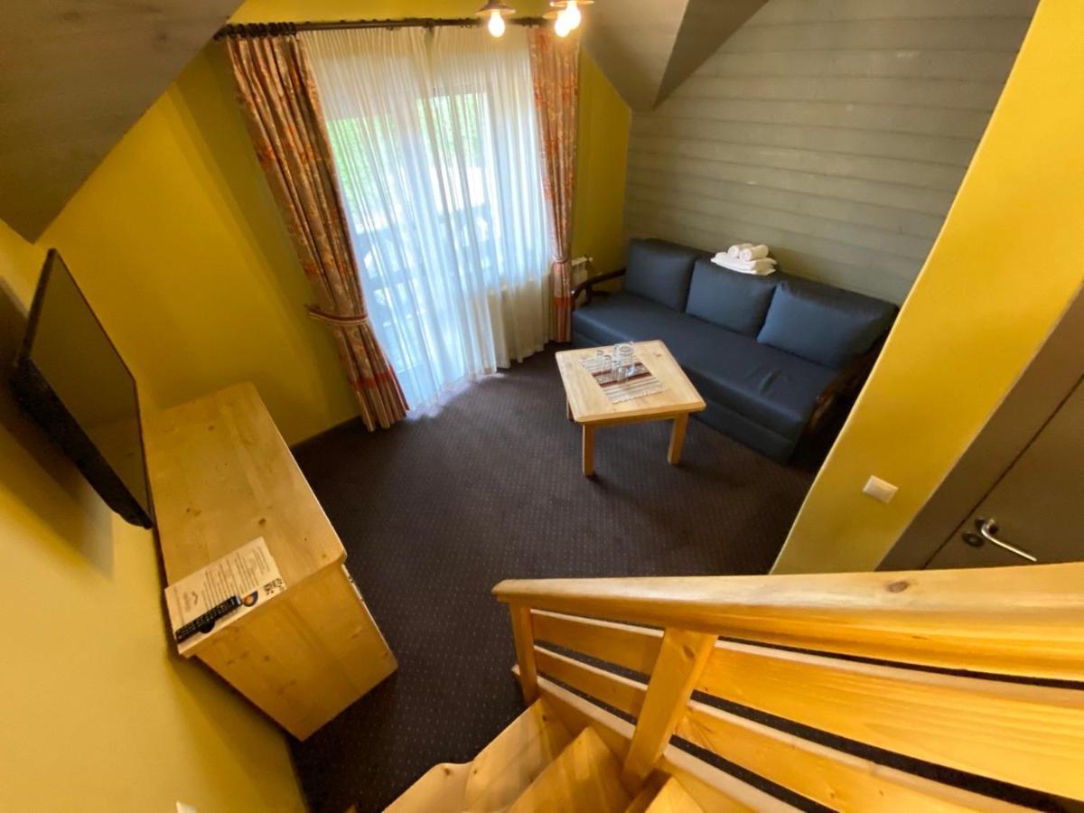 Hotel Monysto บูโคเวล ภายนอก รูปภาพ