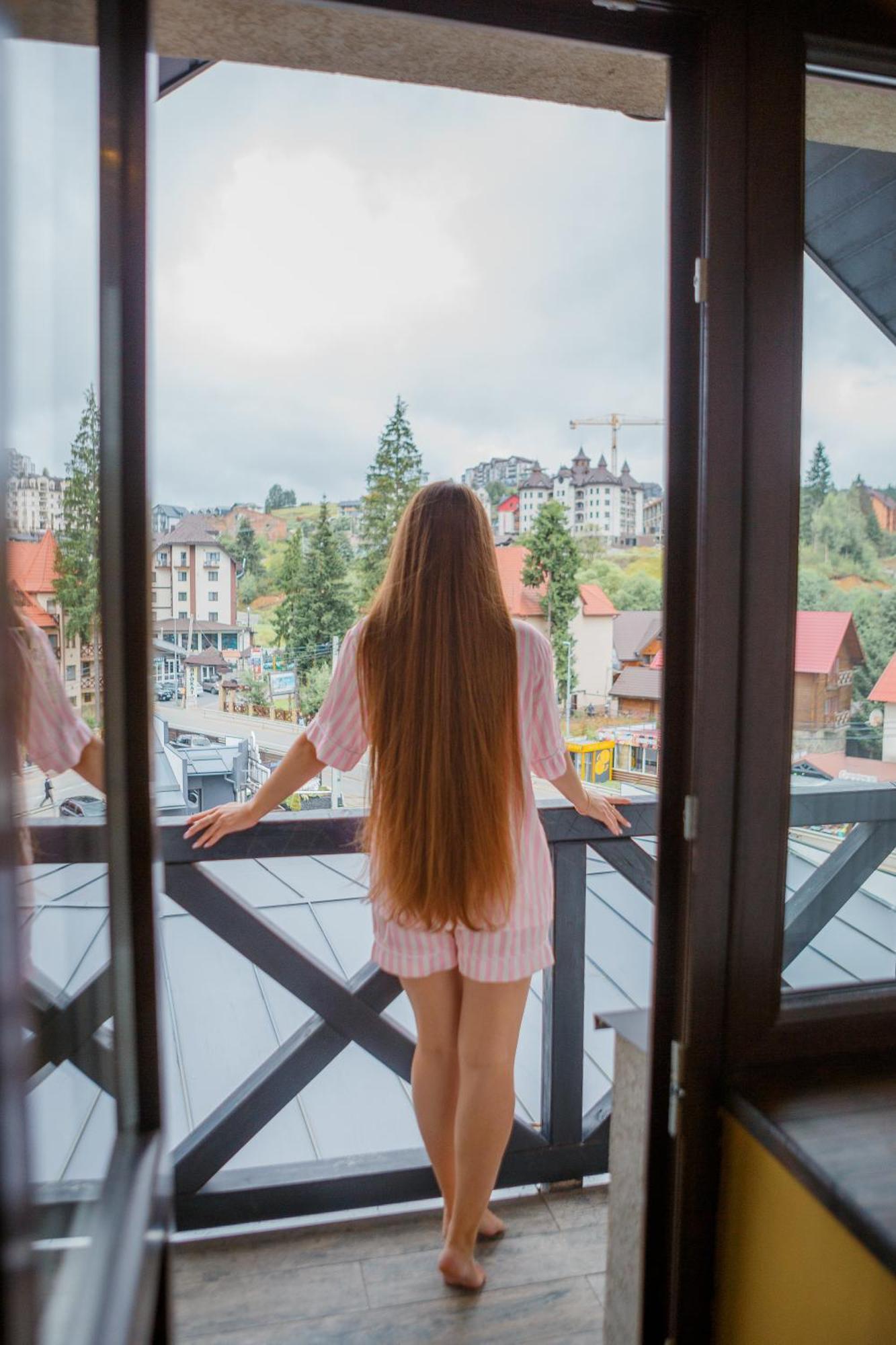 Hotel Monysto บูโคเวล ภายนอก รูปภาพ