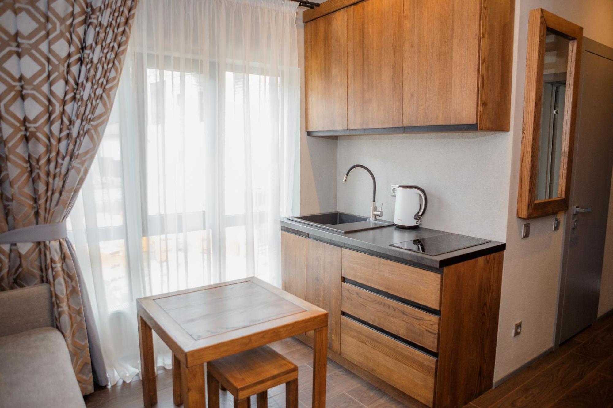 Hotel Monysto บูโคเวล ภายนอก รูปภาพ